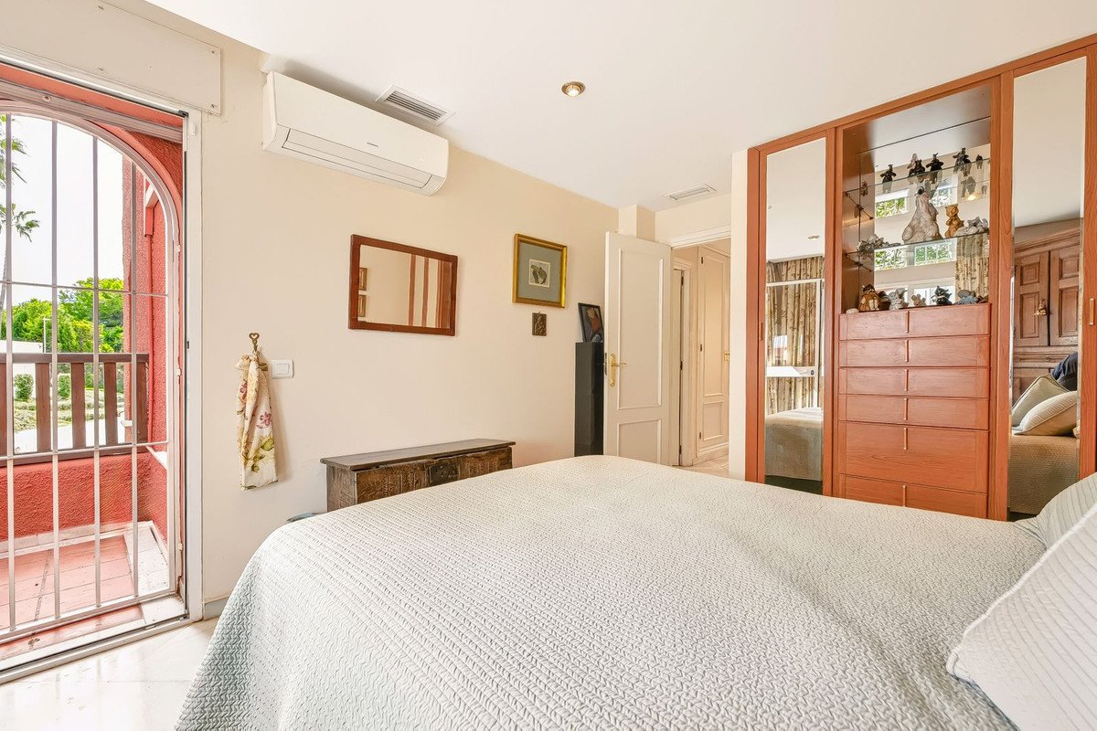 3 Bed Townhouse in Nueva Andalucía