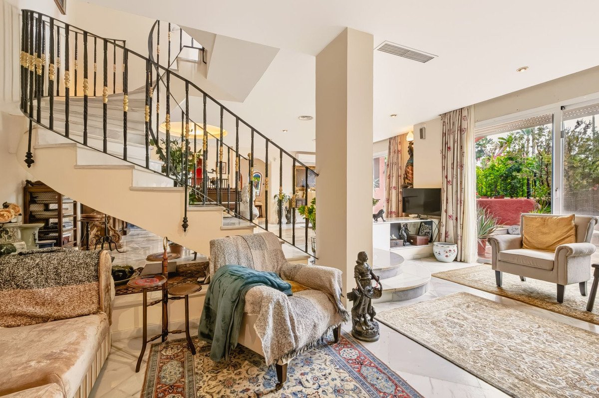 3 Bed Townhouse in Nueva Andalucía