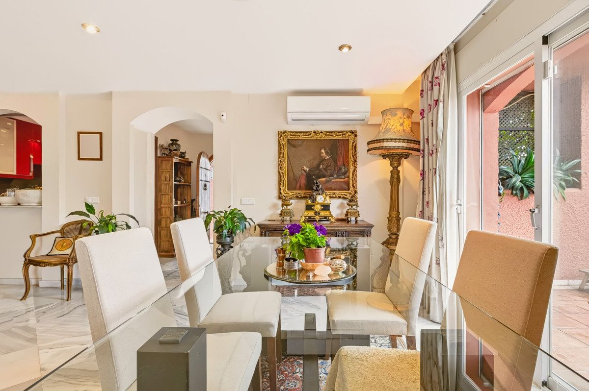 3 Bed Townhouse in Nueva Andalucía