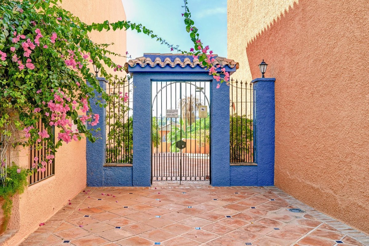 3 Bed Townhouse in Nueva Andalucía