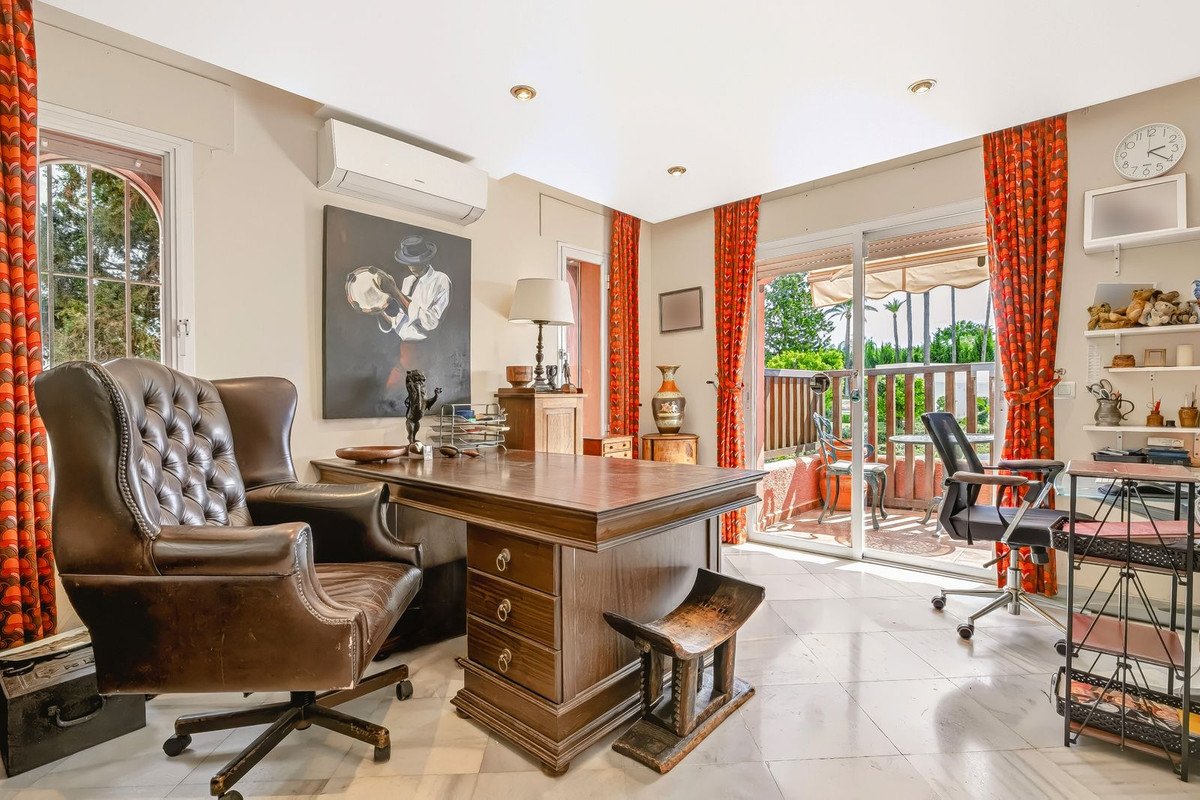 3 Bed Townhouse in Nueva Andalucía