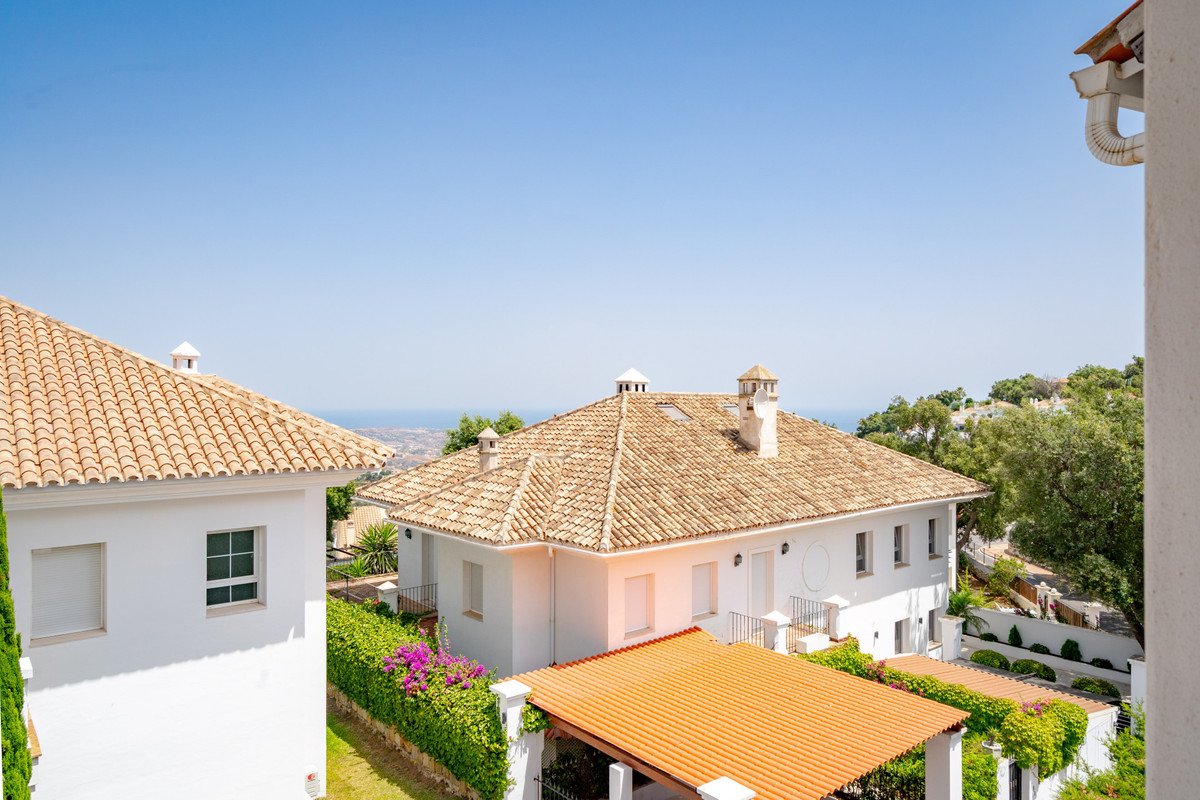 4 Bed Detached Villa in Marbella