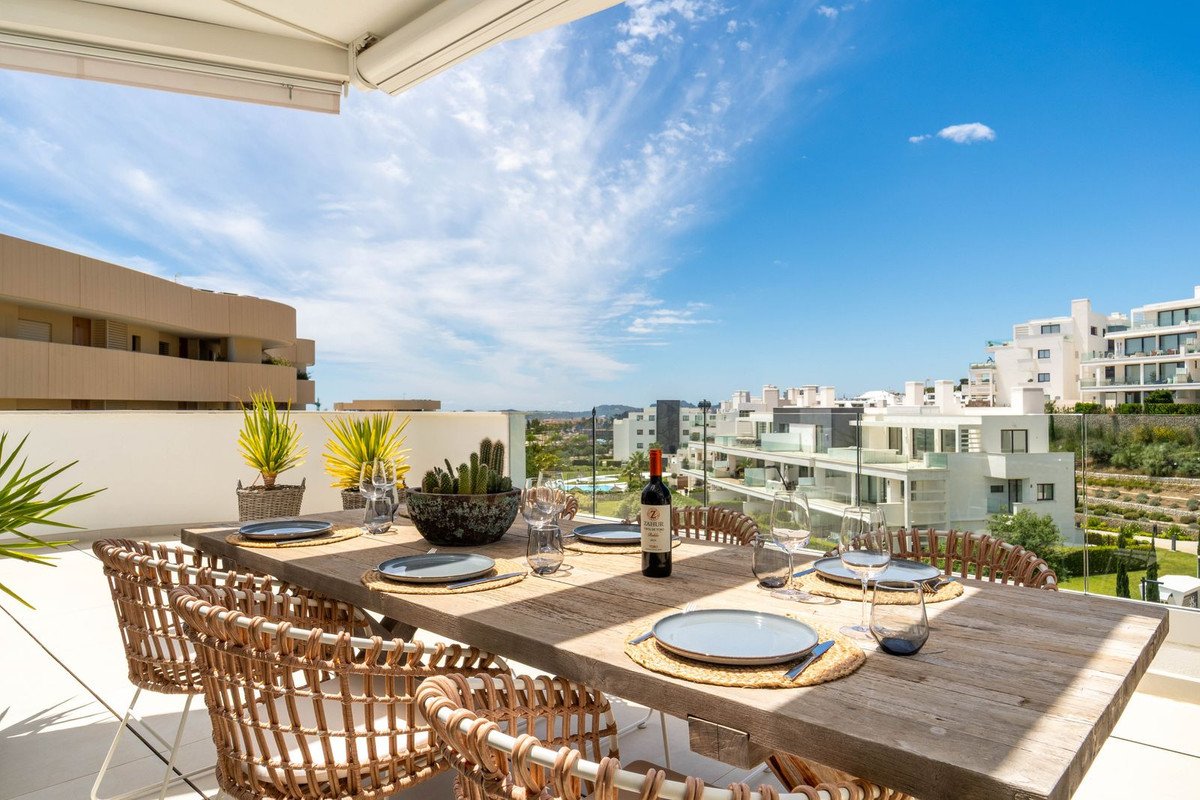 3 Bed Penthouse in Higueron