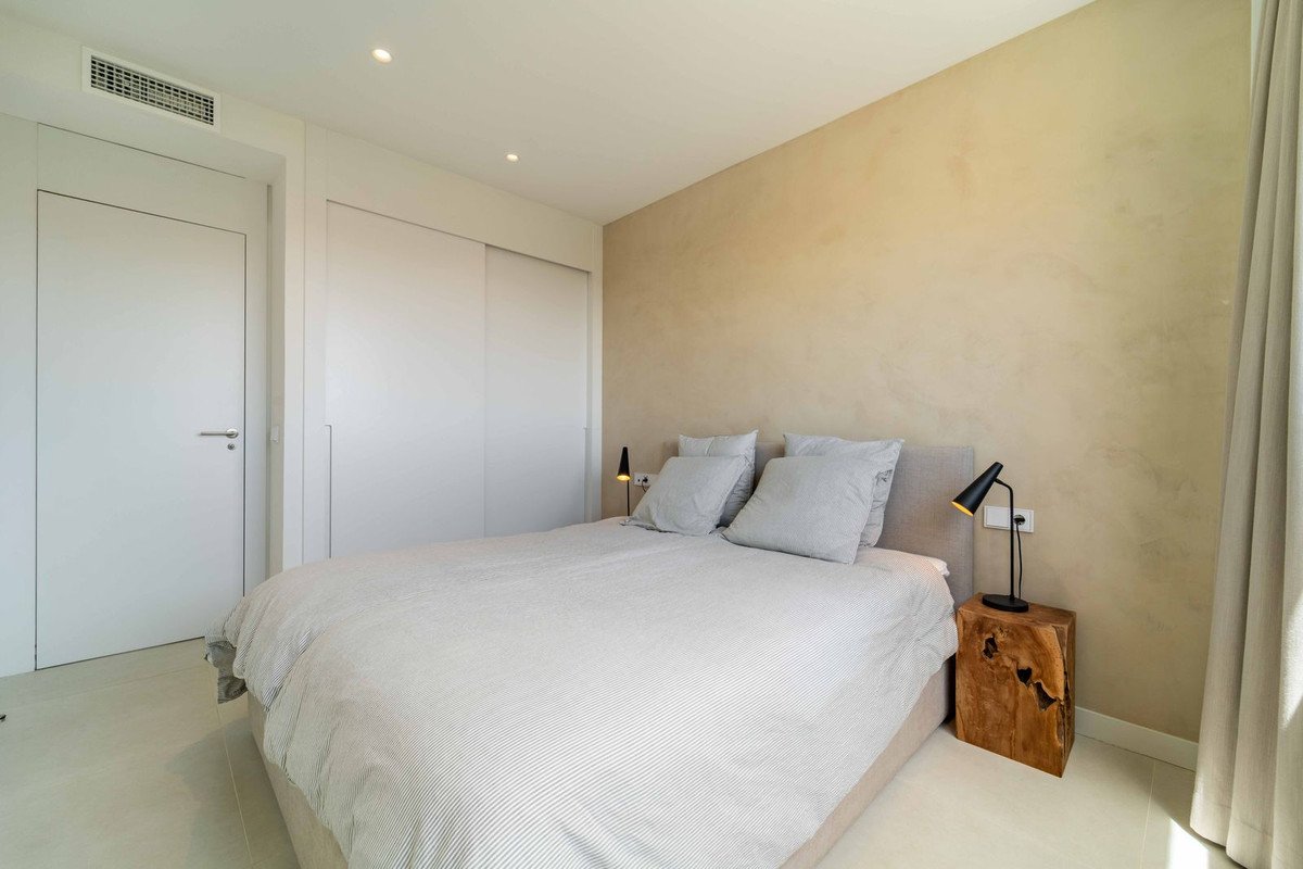 3 Bed Penthouse in Higueron
