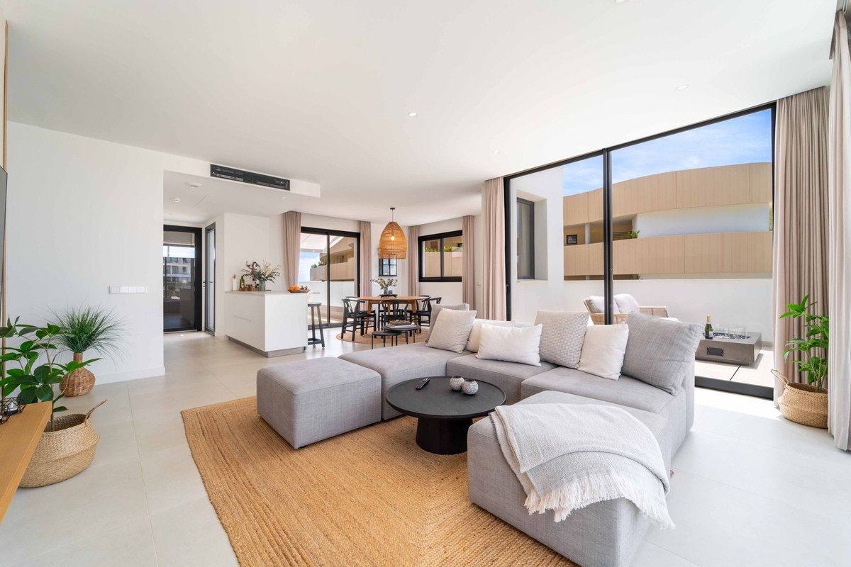 3 Bed Penthouse in Higueron