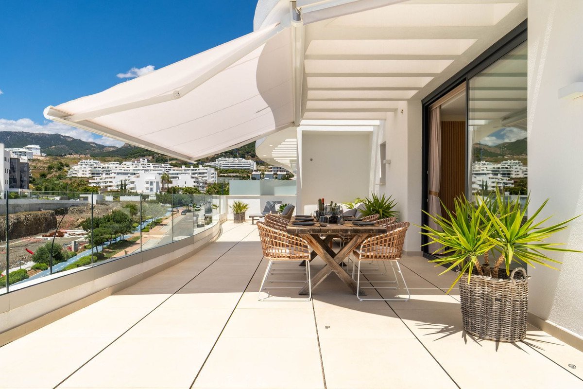 3 Bed Penthouse in Higueron