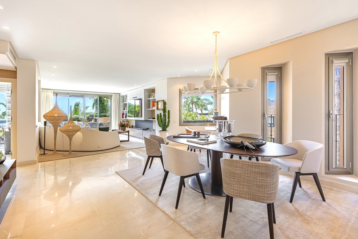 2 Bed Penthouse in The Golden Mile