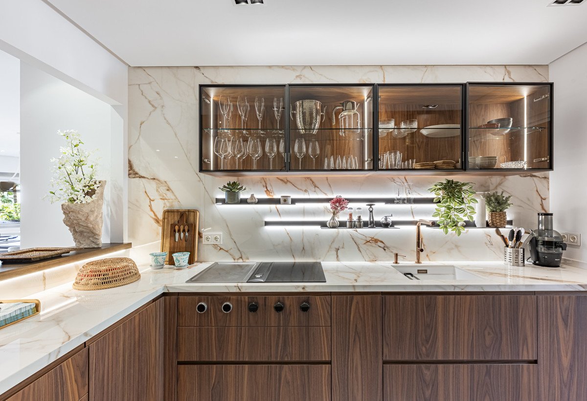 2 Bed Penthouse in The Golden Mile