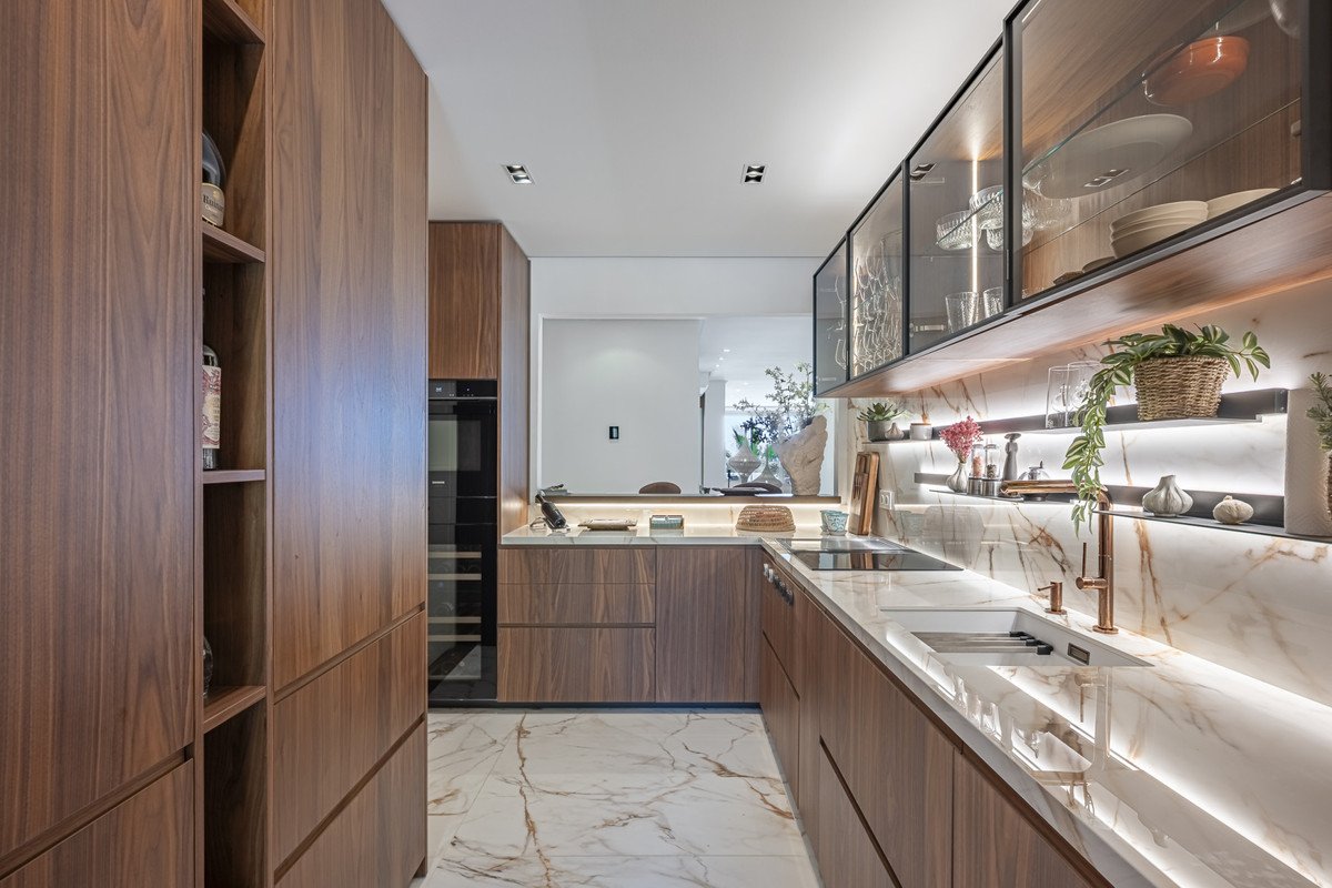 2 Bed Penthouse in The Golden Mile