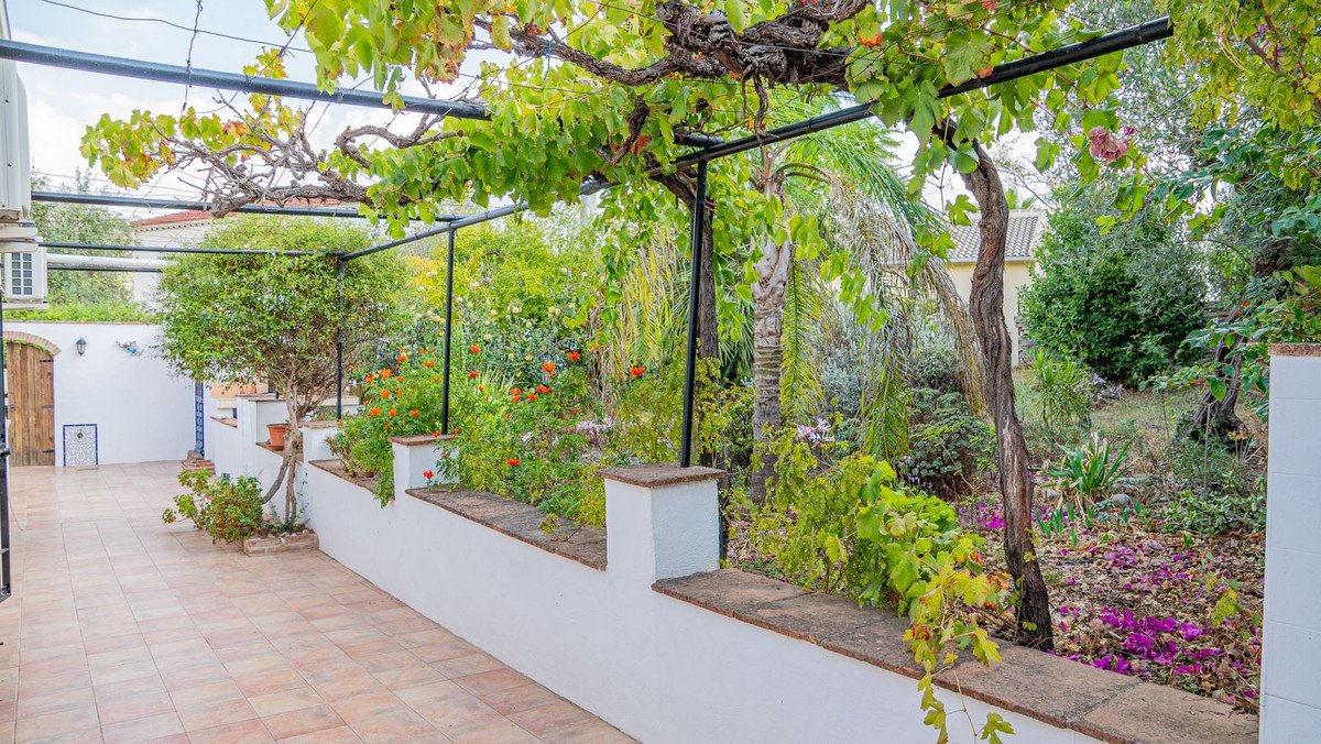 3 Bed Detached Villa in Alora