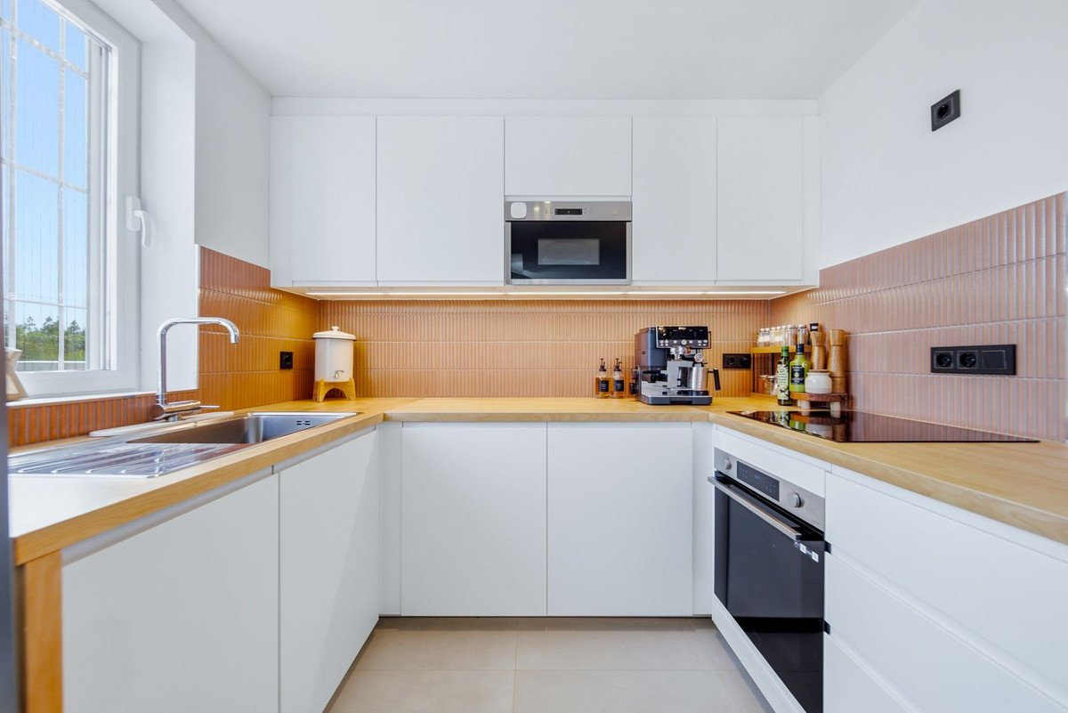 2 Bed Townhouse in El Chaparral
