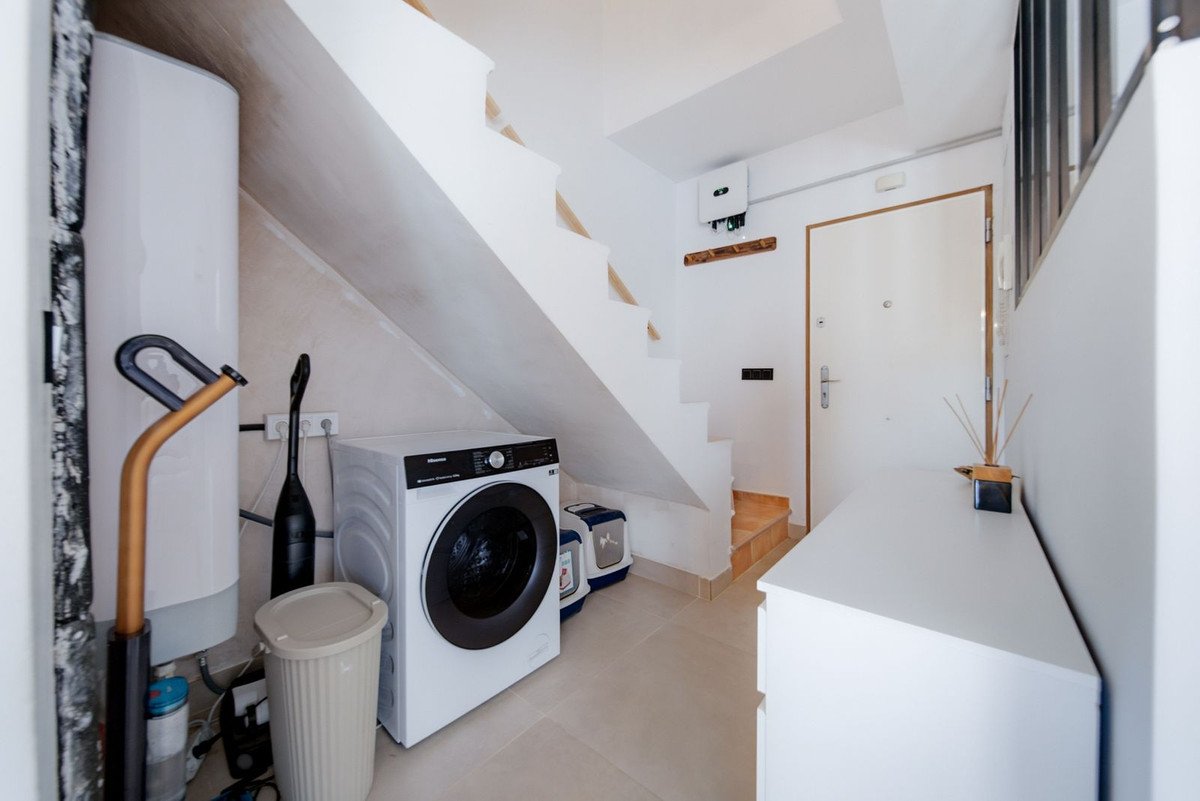2 Bed Townhouse in El Chaparral