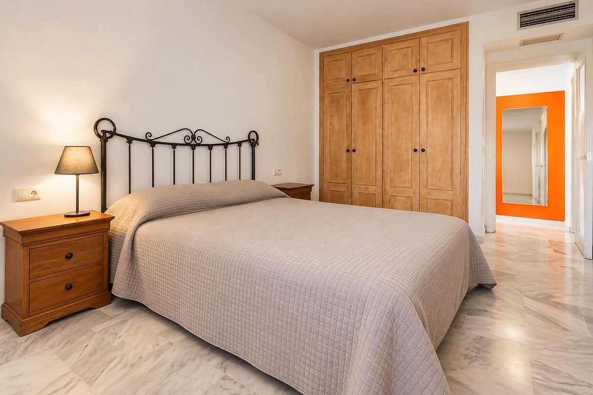 3 Bed Ground Floor Apartment in Nueva Andalucía