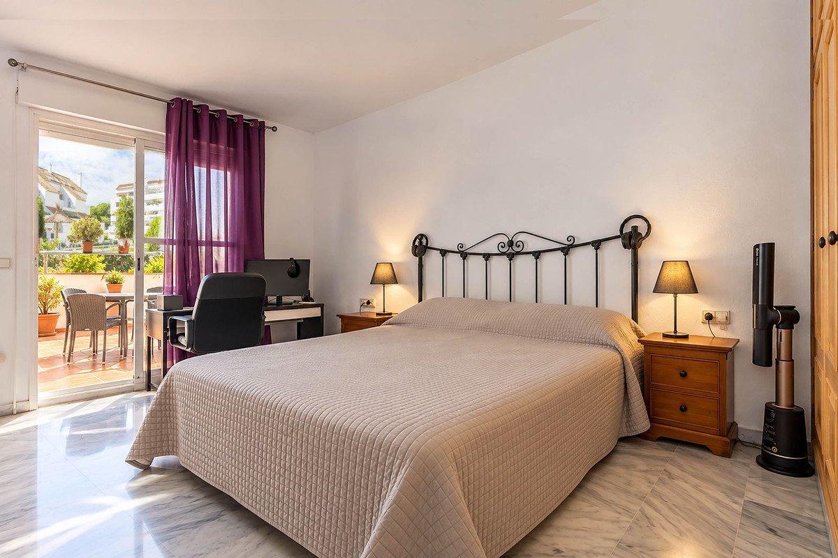 3 Bed Ground Floor Apartment in Nueva Andalucía