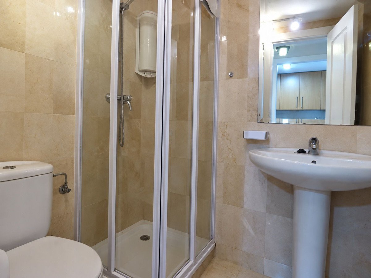 2 Bed Ground Floor Apartment in Nerja
