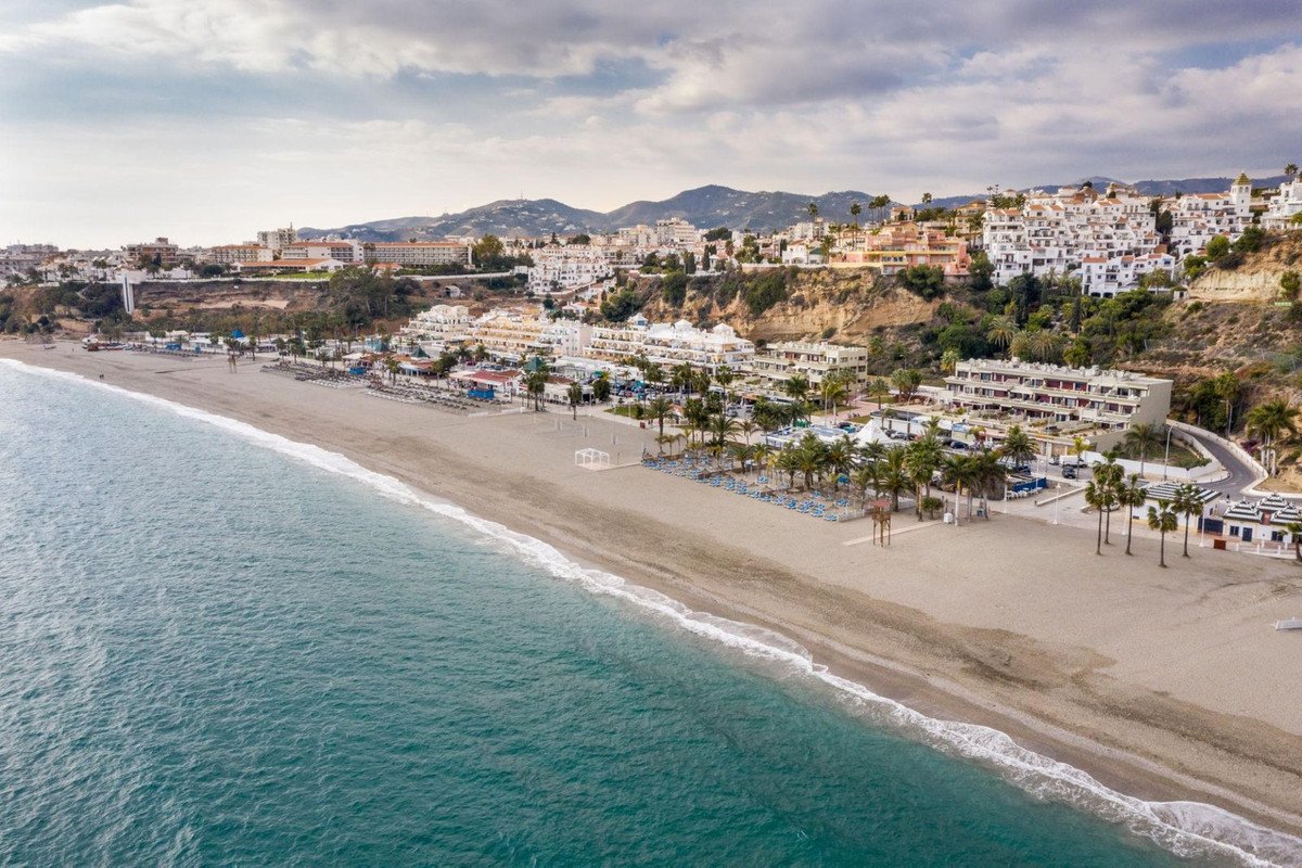 2 Bed Ground Floor Apartment in Nerja