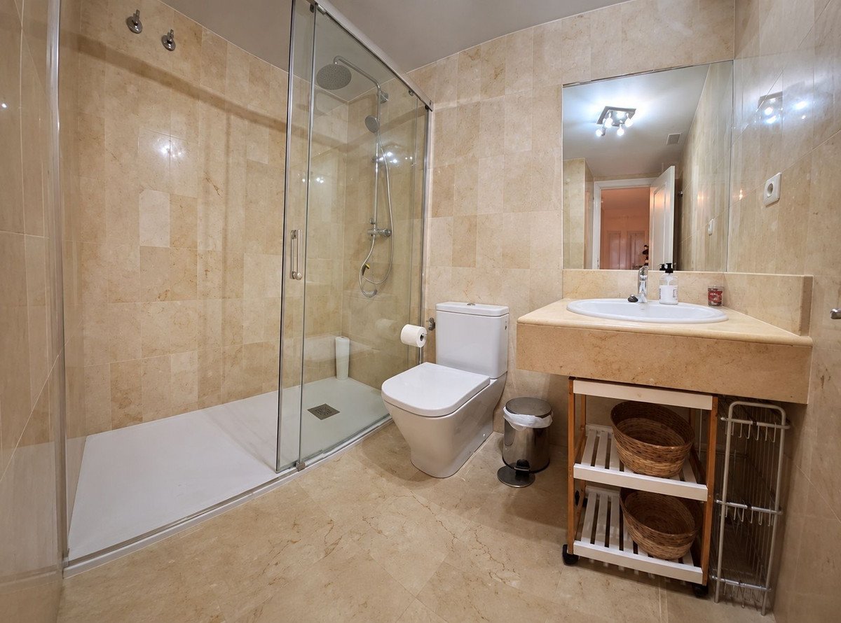 2 Bed Ground Floor Apartment in Nerja