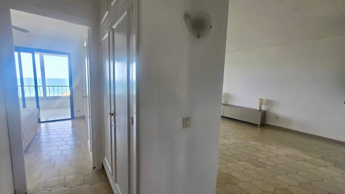2 Bed Middle Floor Apartment in Torrenueva