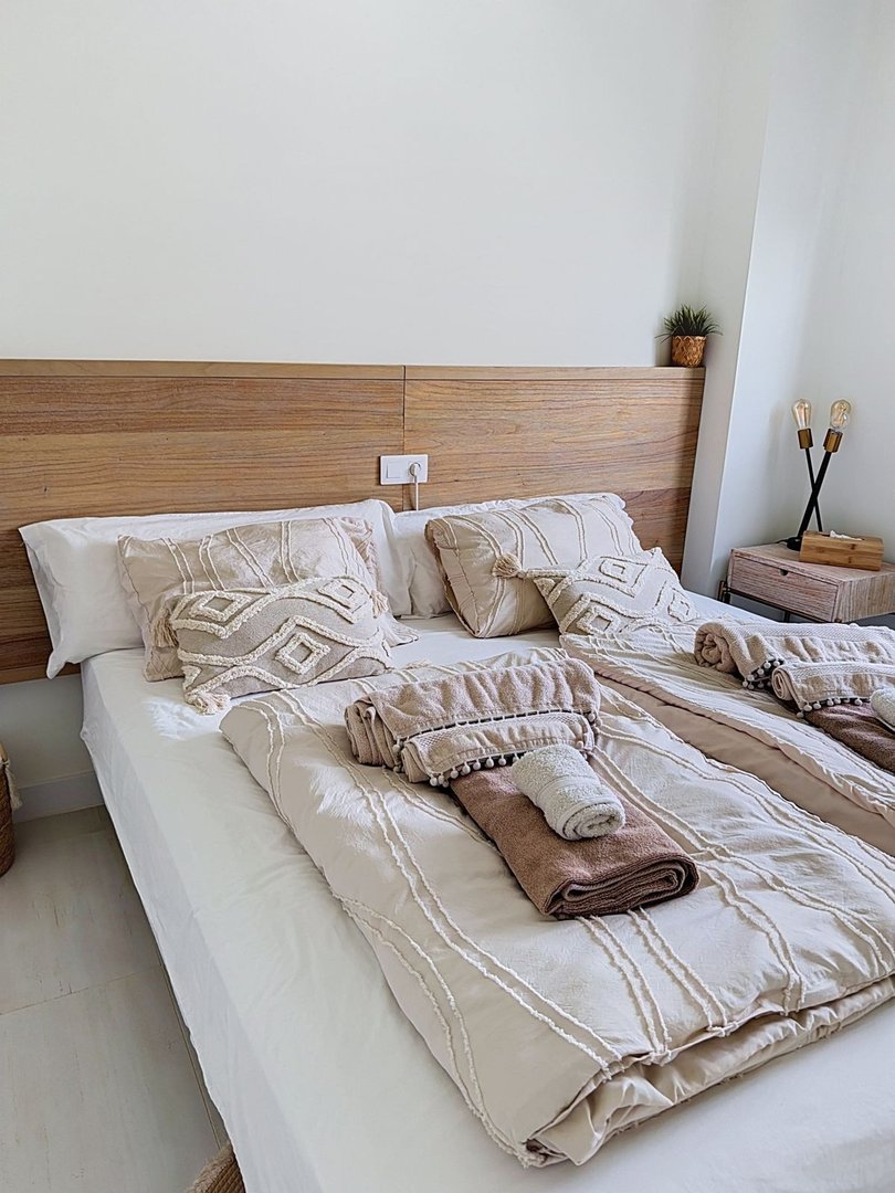 3 Bed Middle Floor Apartment in Estepona