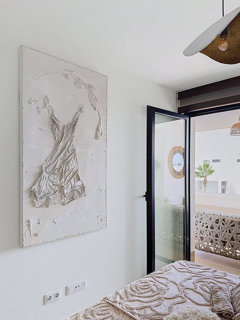 3 Bed Middle Floor Apartment in Estepona