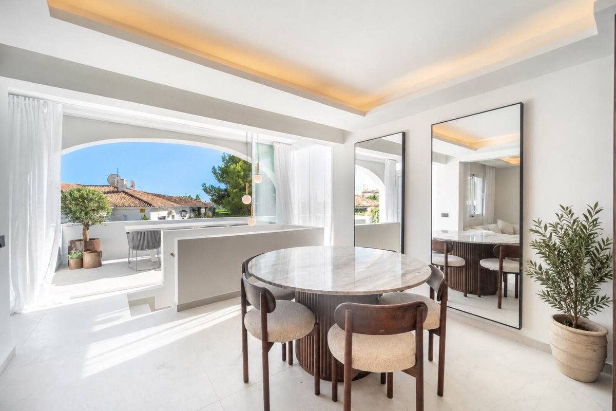 3 Bed Ground Floor Apartment in El Paraiso