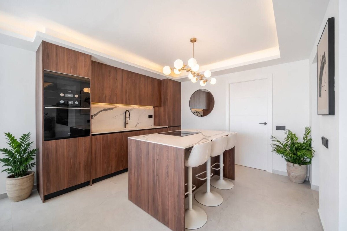 3 Bed Ground Floor Apartment in El Paraiso