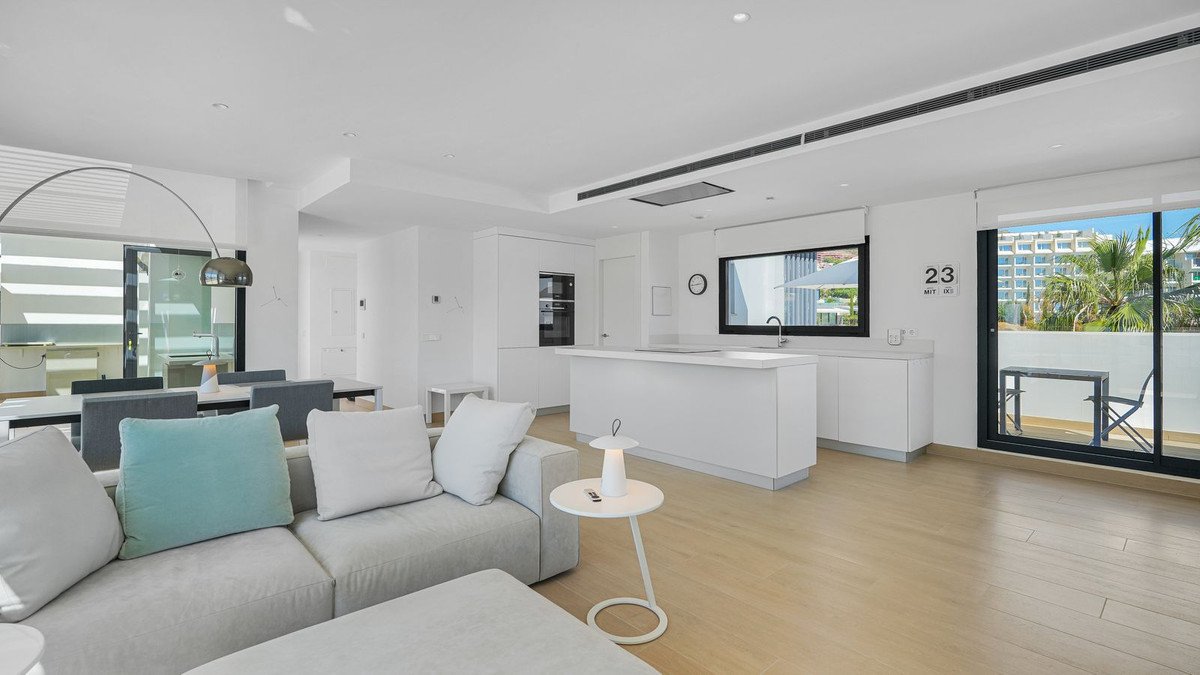2 Bed Penthouse in Higueron