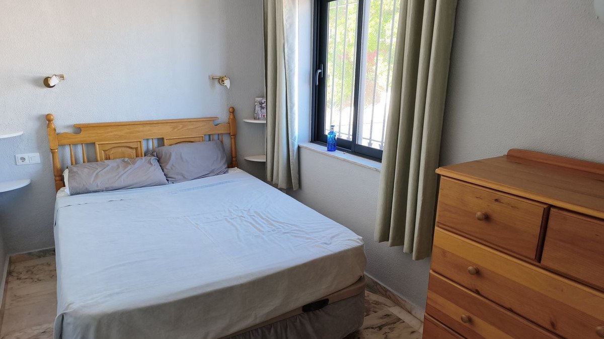 6 Bed Detached Villa in Mijas Costa