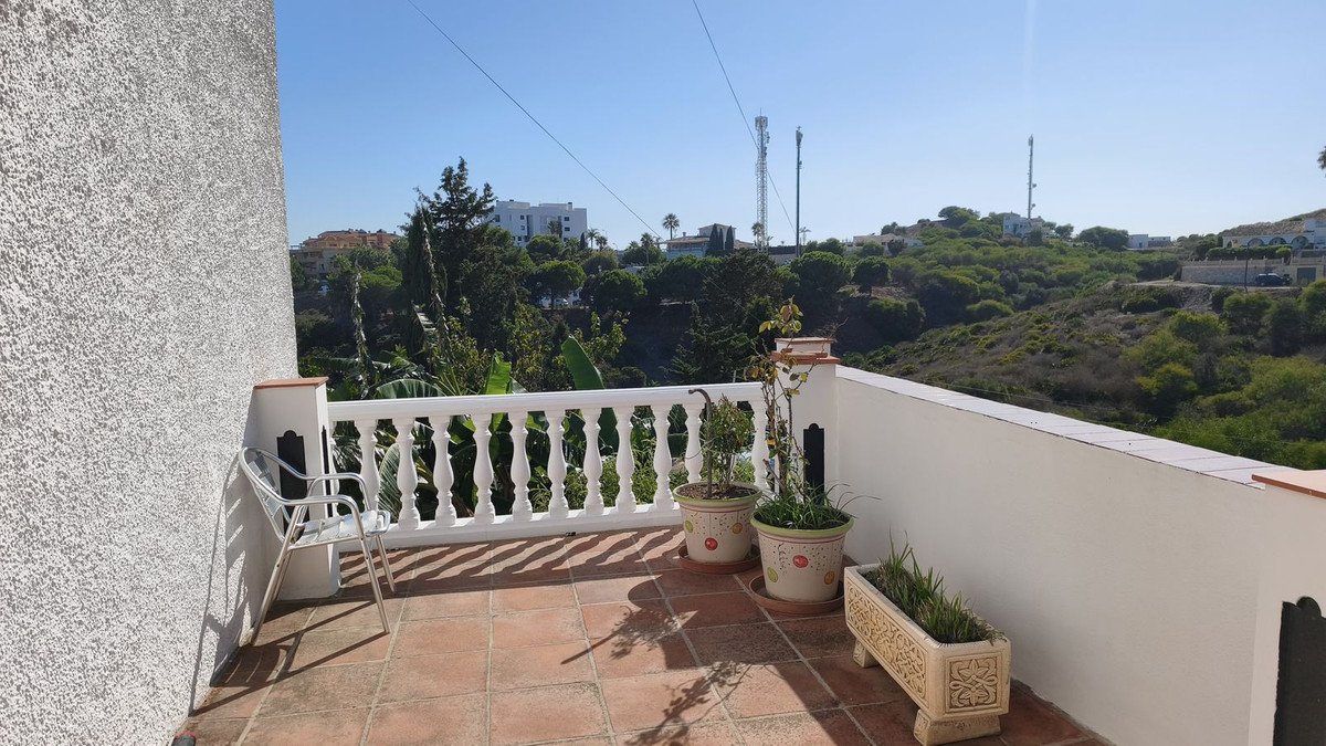 6 Bed Detached Villa in Mijas Costa