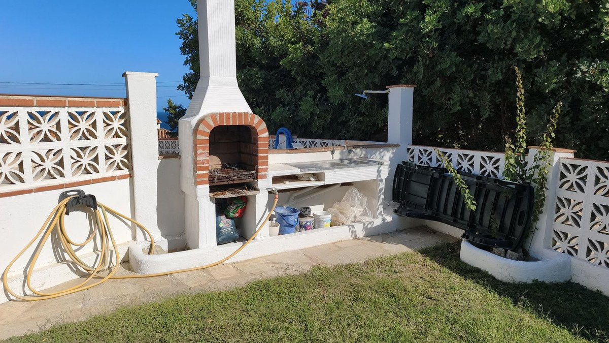 6 Bed Detached Villa in Mijas Costa