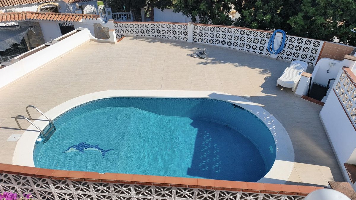6 Bed Detached Villa in Mijas Costa