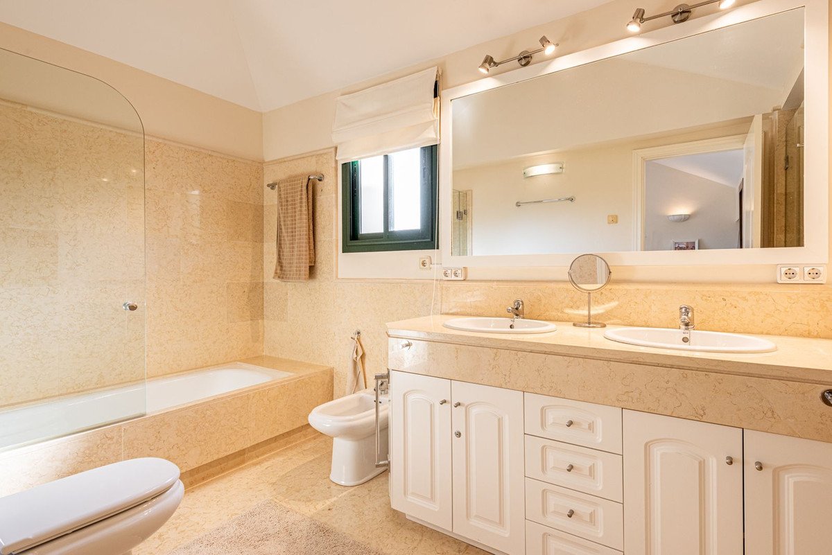 3 Bed Penthouse Duplex in Benahavís