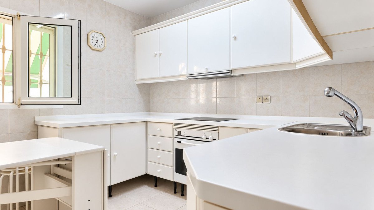 4 Bed Detached Villa in Benalmadena