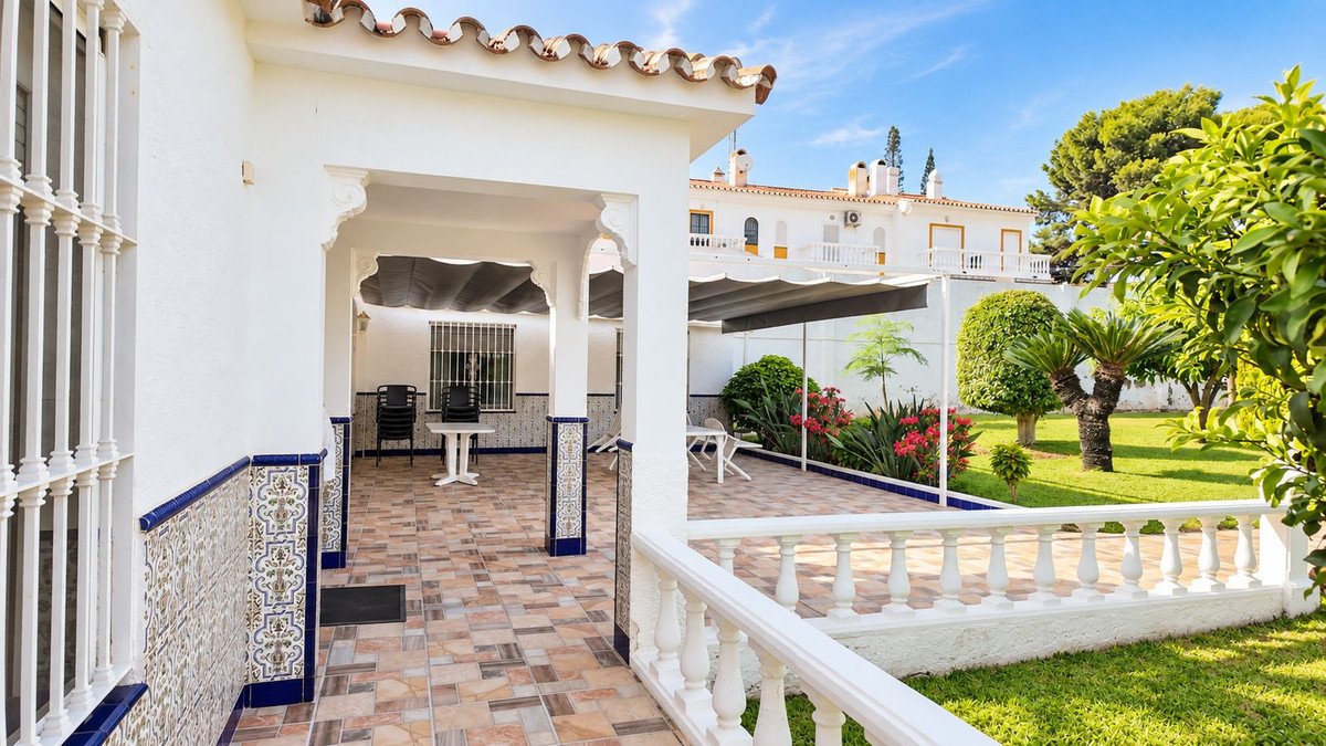 4 Bed Detached Villa in Benalmadena