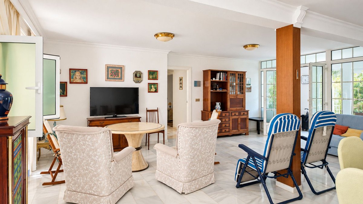 4 Bed Detached Villa in Benalmadena