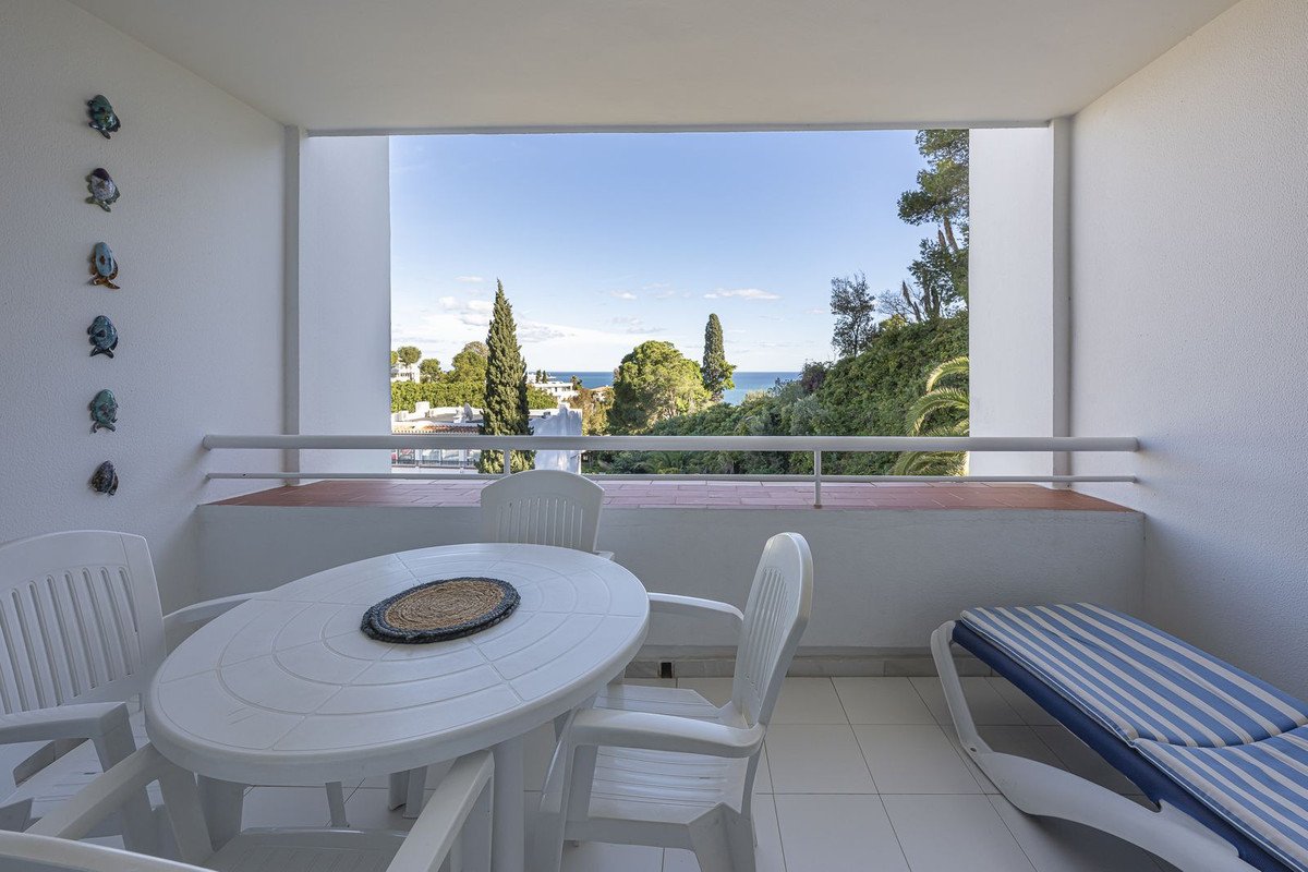 Middle Floor Studio in Miraflores