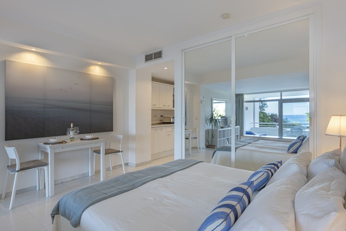 Middle Floor Studio in Miraflores