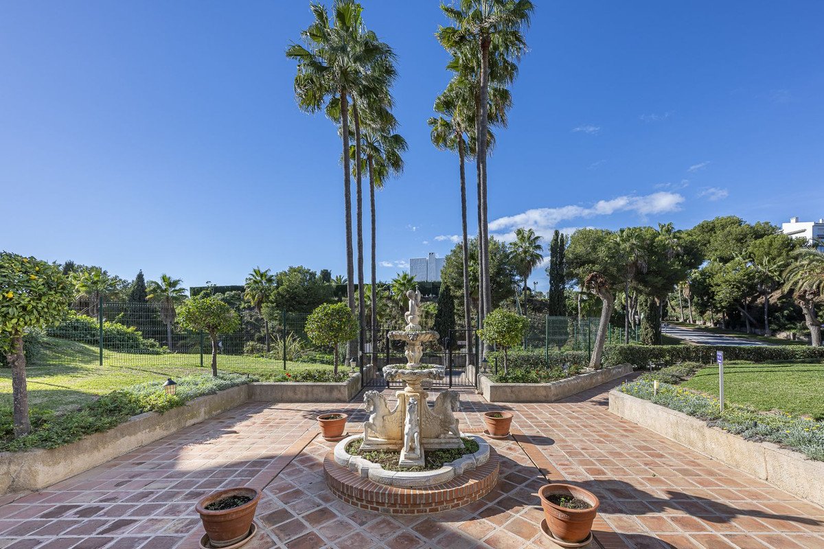 Middle Floor Studio in Miraflores