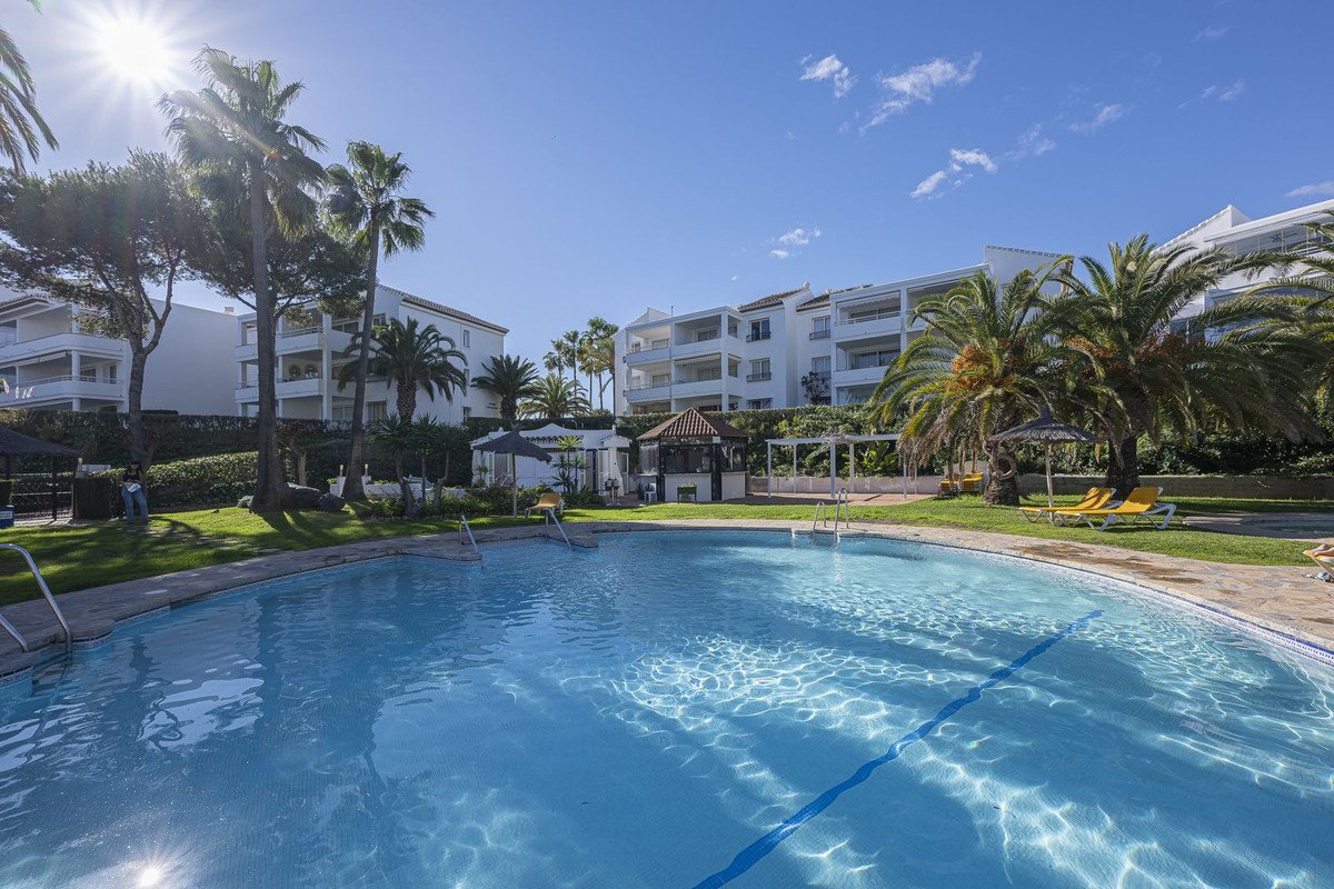 Middle Floor Studio in Miraflores