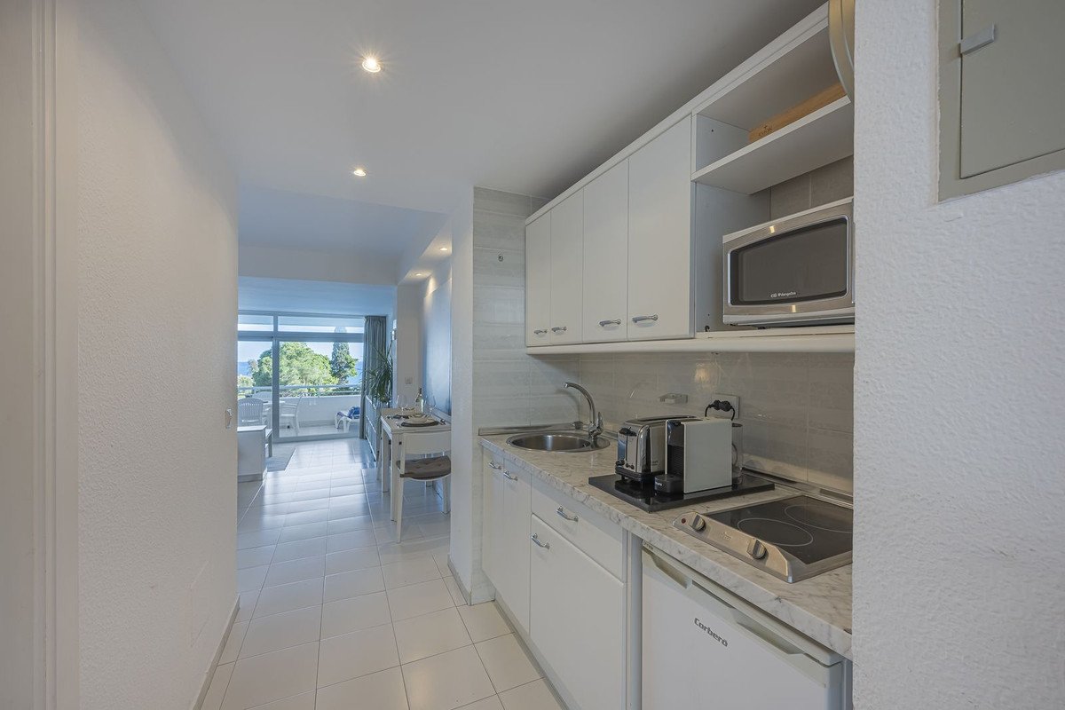 Middle Floor Studio in Miraflores