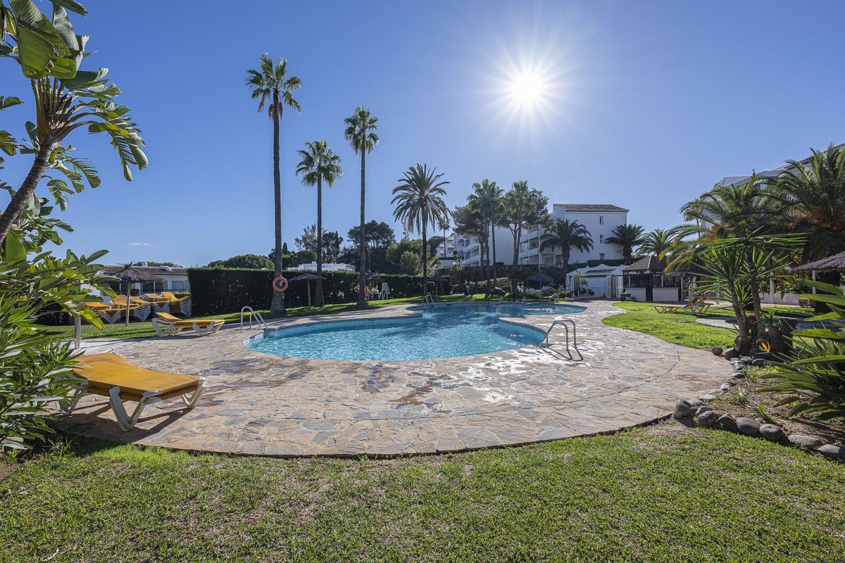 Middle Floor Studio in Miraflores