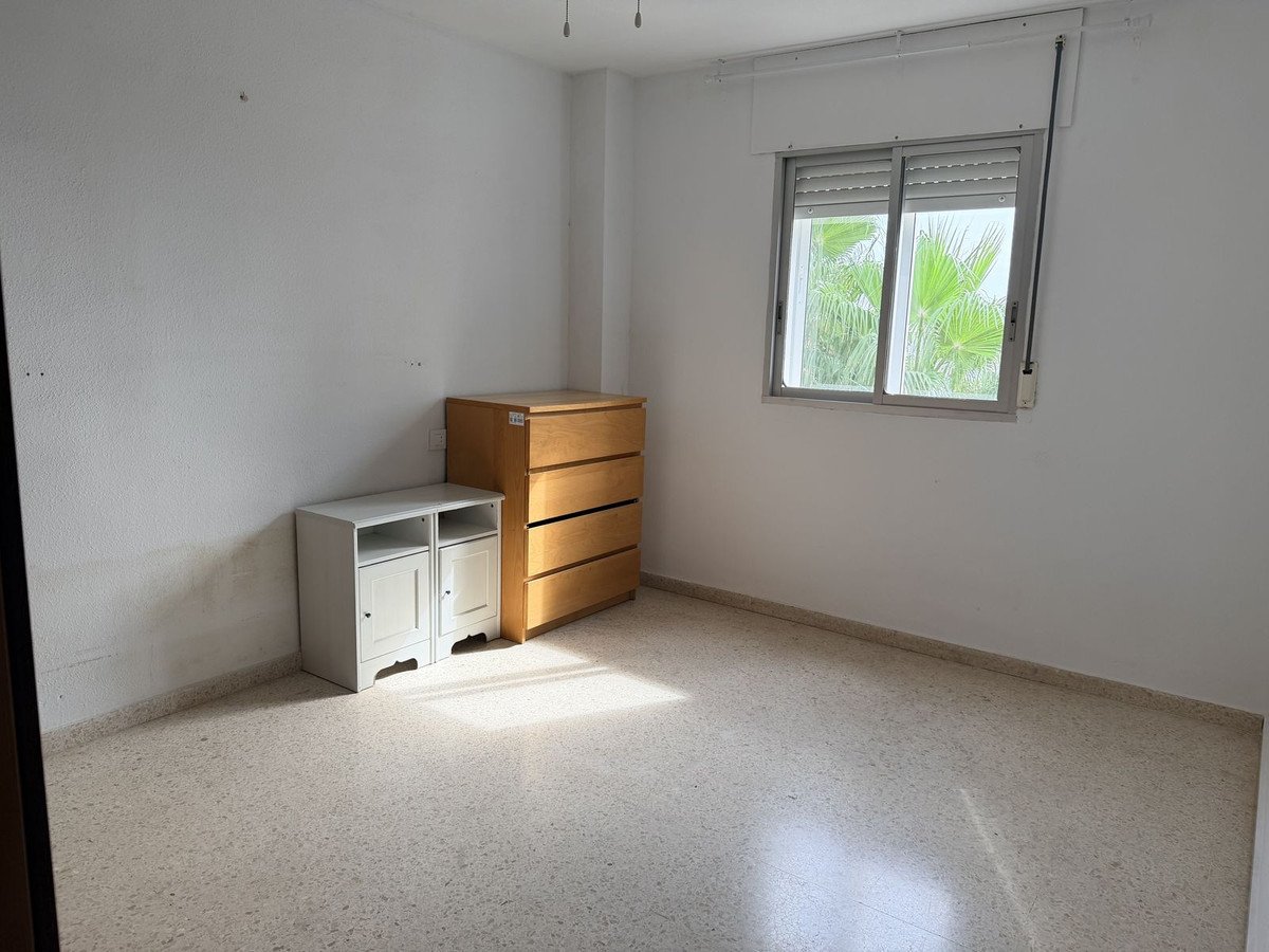 3 Bed Middle Floor Apartment in Torremolinos