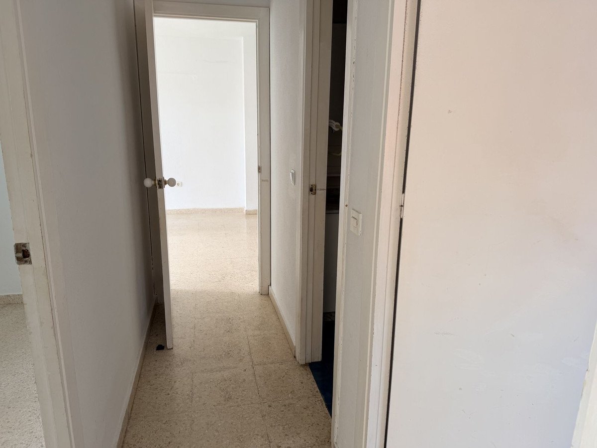 3 Bed Middle Floor Apartment in Torremolinos