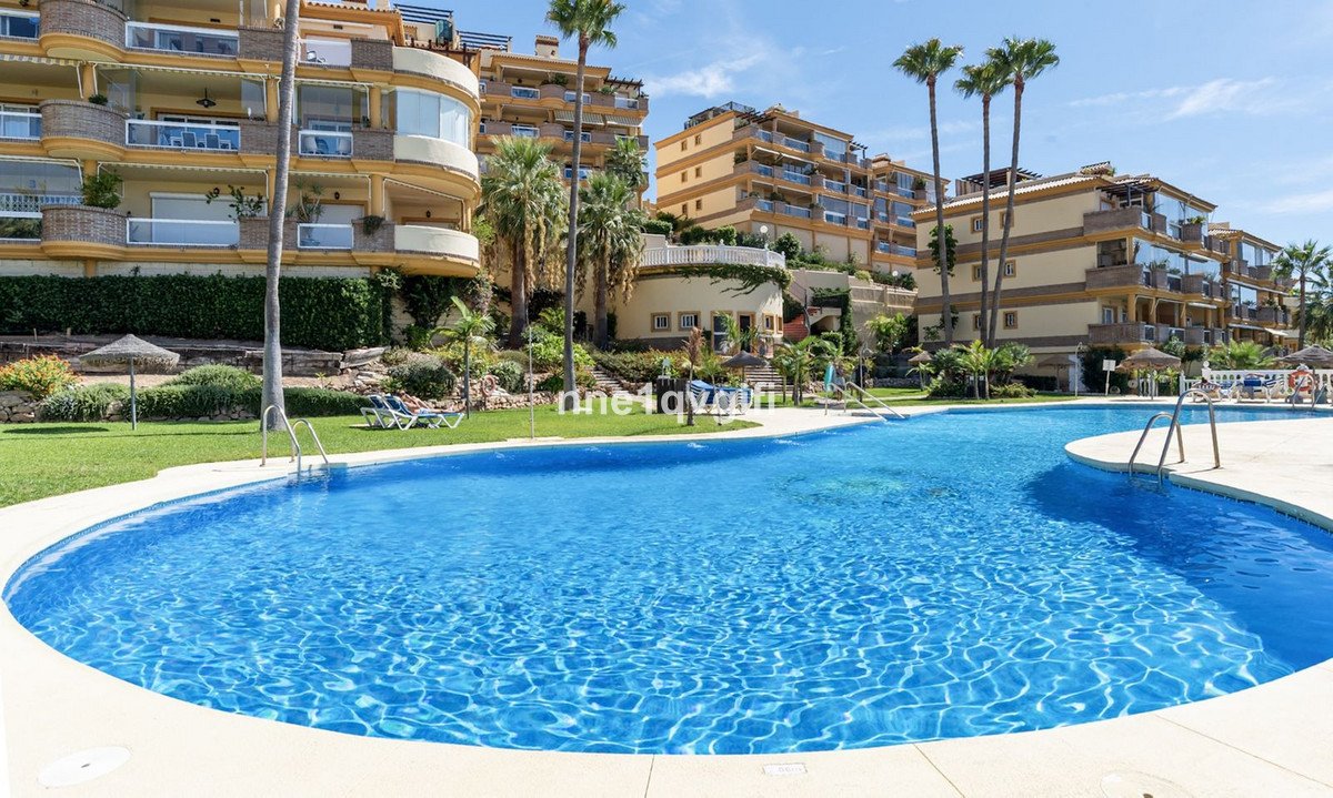 2 Bed Ground Floor Apartment in Calahonda