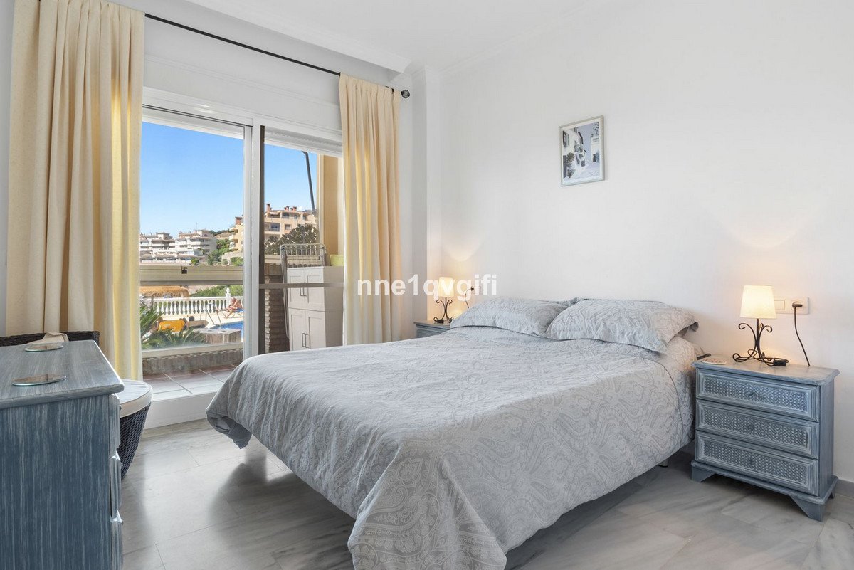 2 Bed Ground Floor Apartment in Calahonda