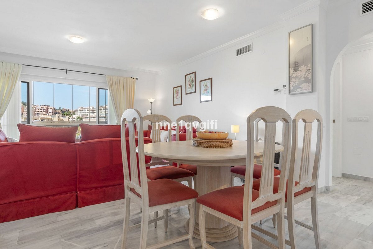 2 Bed Ground Floor Apartment in Calahonda