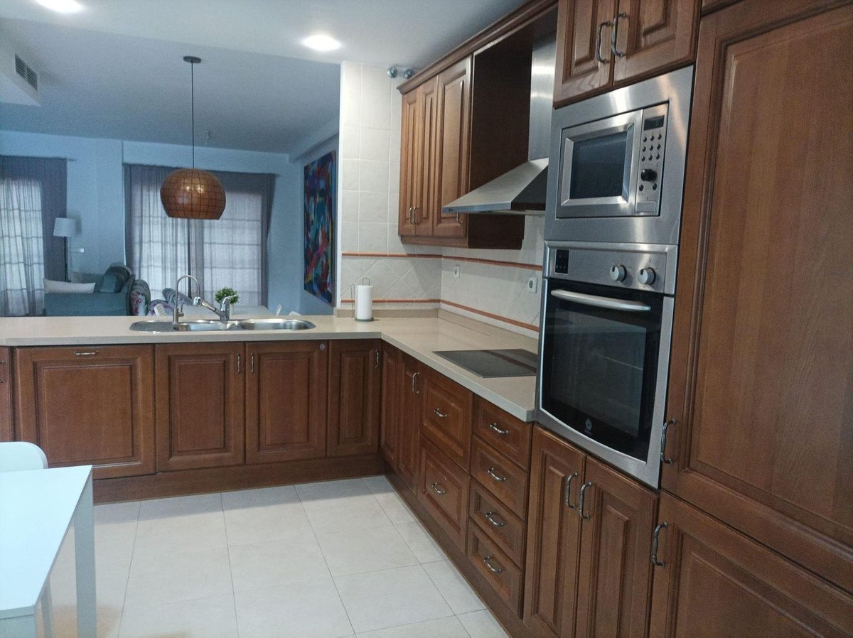 4 Bed Townhouse in Alhaurín de la Torre