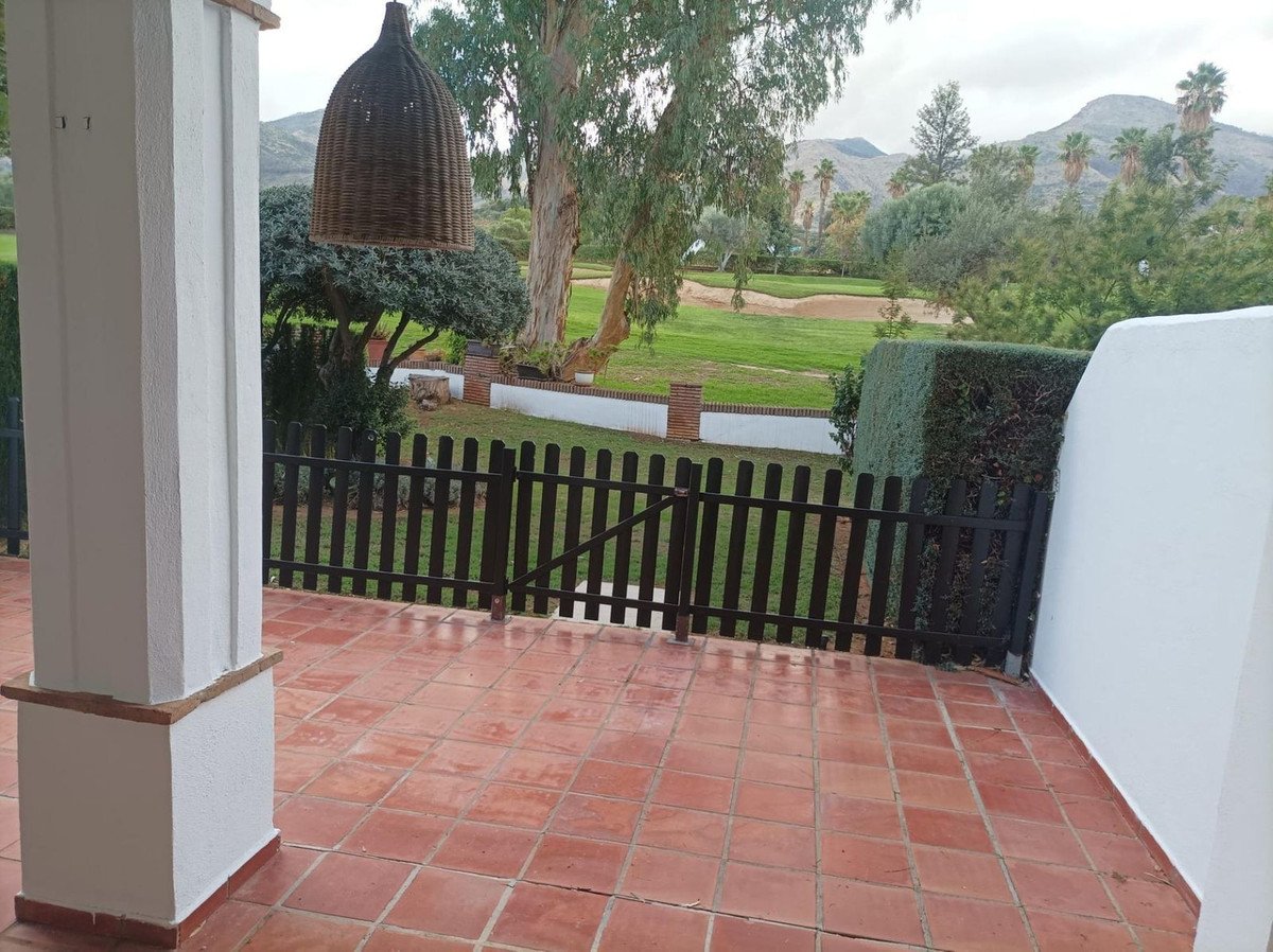 4 Bed Townhouse in Alhaurín de la Torre
