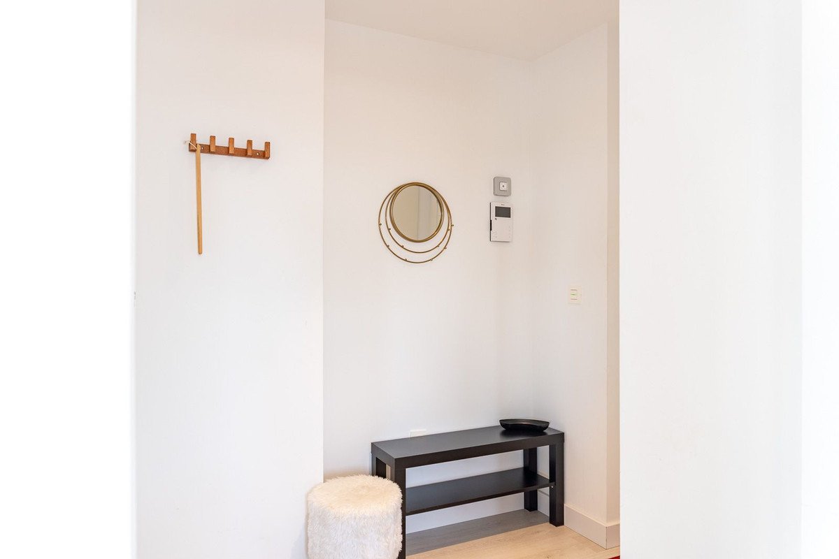 2 Bed Middle Floor Apartment in Las Lagunas