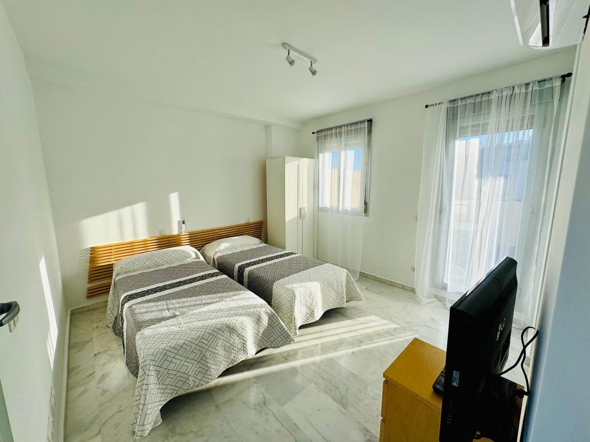 3 Bed Duplex in Riviera del Sol